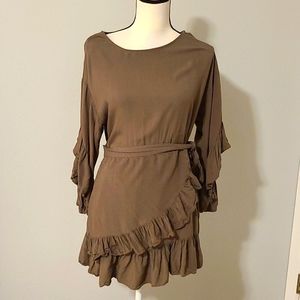 Pink Stitch olive ruffle tunic